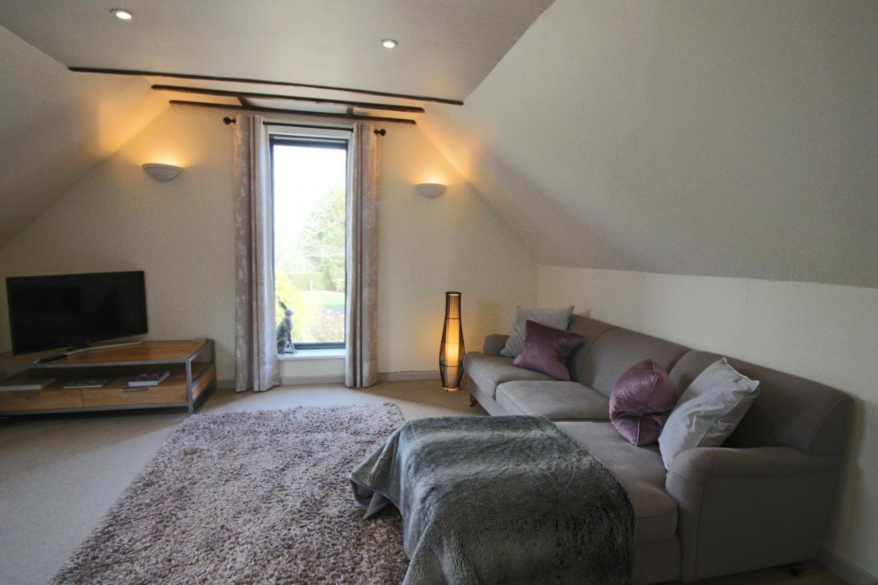 Frith Farm House Cottages Newnham  エクステリア 写真