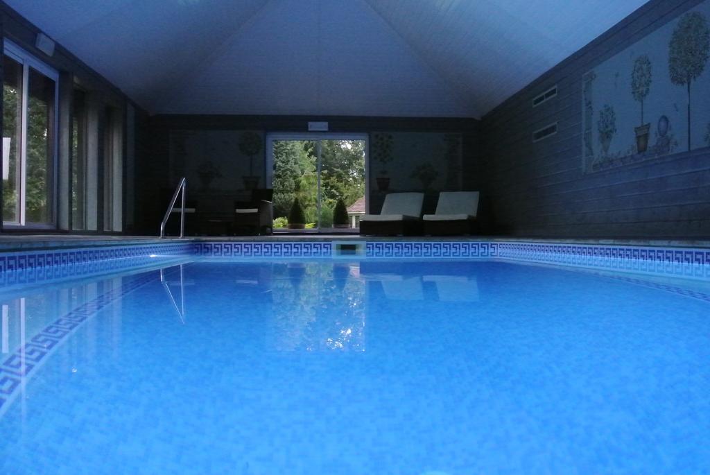 Frith Farm House Cottages Newnham  部屋 写真