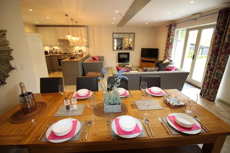 Frith Farm House Cottages Newnham  エクステリア 写真