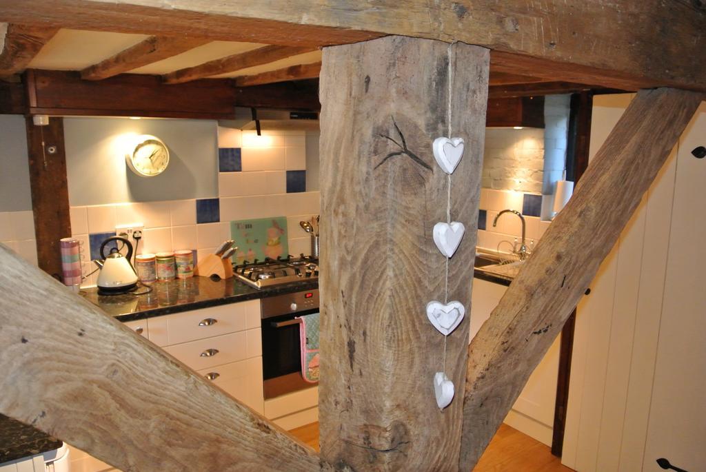 Frith Farm House Cottages Newnham  部屋 写真