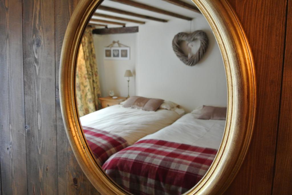 Frith Farm House Cottages Newnham  部屋 写真