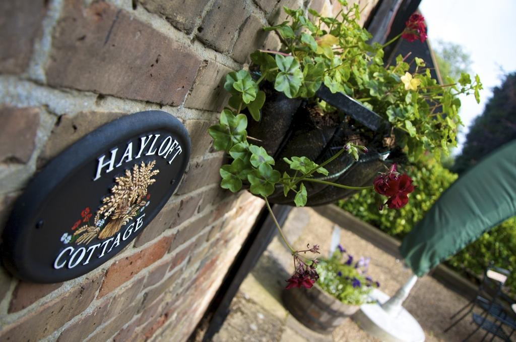 Frith Farm House Cottages Newnham  部屋 写真